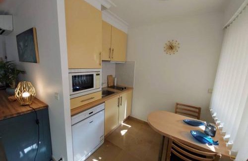 Cap-d'Antibes Apartment | PERLE TURQUOISE