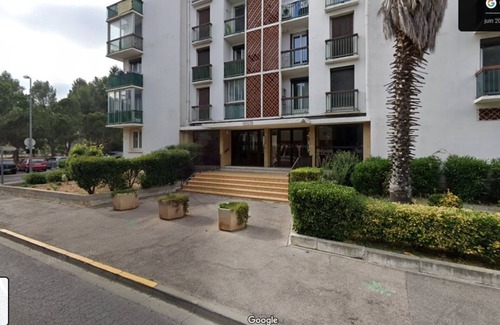 Perpignan Apartment | Perpignan Sud, Appartement, Superbe vue Montagne/mer, Parkings, Ttes Commodités