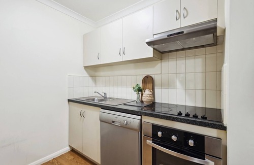Northbridge Apartment | Perth Picture Perfect 1 BDR