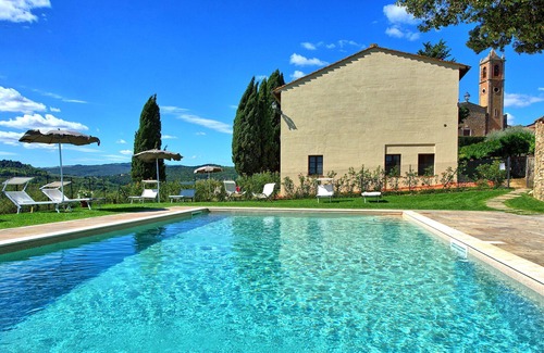 San Gimignano Apartment | Pesa, Montauto - Holiday apartment with pool close to San Gimignano