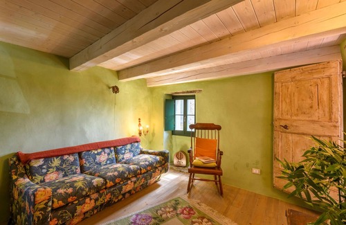 Montecopiolo Apartment | Pet friendly apartment