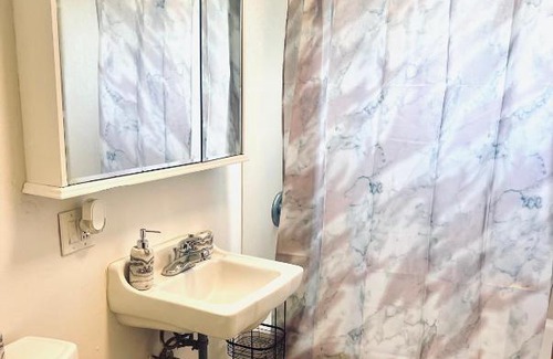 Fairbanks Apartment | Pet Friendly 2 bedroom in central Fairbanks