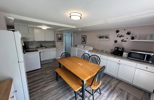 Ogunquit House | Pet-friendly 2-Bedroom House in Ogunquit Steps from Foot Bridge Beach