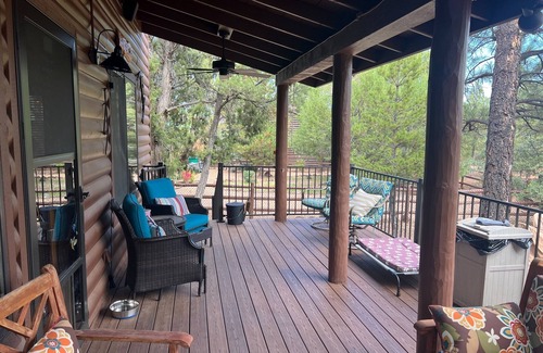 Show Low House | Pet friendly 2-bedroom home with loft, sleeps 10, in gated Bison Ridge, Show Low