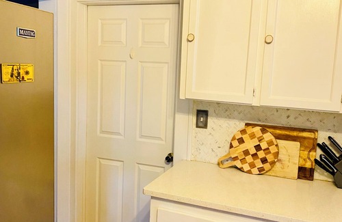 High Point House | Pet Friendly 3 bedroom historic home in the heart of High Point
