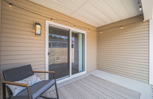 Williamsburg Condo | Pet-Friendly 3BR Condo Near Traverse City & Trails