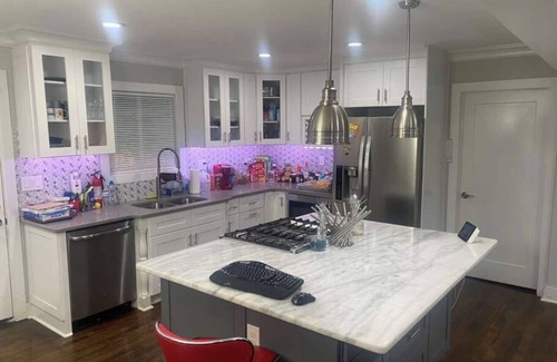 Decatur House | Pet friendly 4-bedroom house in Decatur