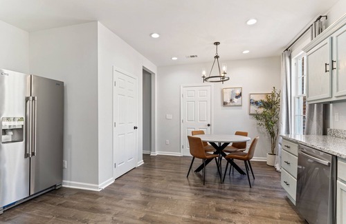 Montgomery House | Pet Friendly 4 BR Near Hospitals and Maxwell Base