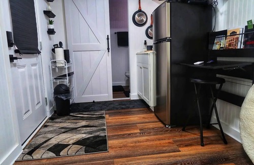 Chillicothe Cabin | Pet Friendly, 45 min from Hocking Hills, Firepit