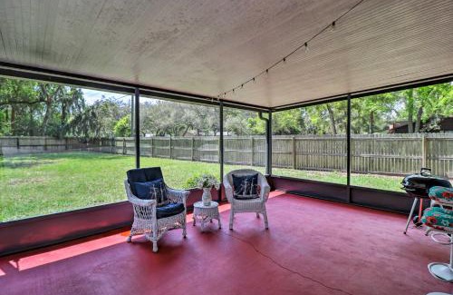 Fernandina Beach House | Pet-Friendly Amelia Island Home about 1 Mi to Beach!