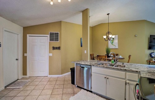 Fernandina Beach House | Pet-Friendly Amelia Island Home about 1 Mi to Beach!