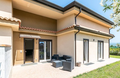 Casal Velino Apartment | Pet friendly apartment in Casalvelino