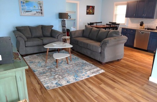 Port St. Joe House | Pet Friendly Beach Cottage ¼ mile from St. Joe Bay