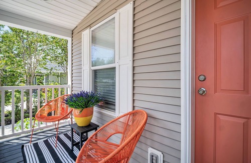 Dunedin Cottage | Pet Friendly! Beaches, Breweries & Blue Jays – DT Dunedin, Near Marina & Trail.