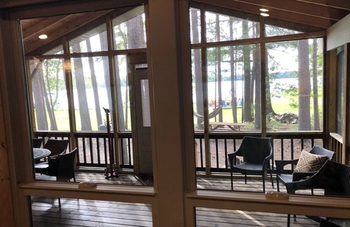 Eagle River Cottage | Pet Friendly Beautiful Cottage on Crystal Clear Private Meta Lake!