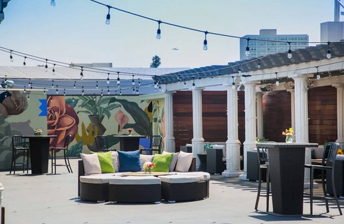 Little Italy Hotel | Pet-Friendly Boutique King Room Near County Trolley, Zoo and Harbor Views