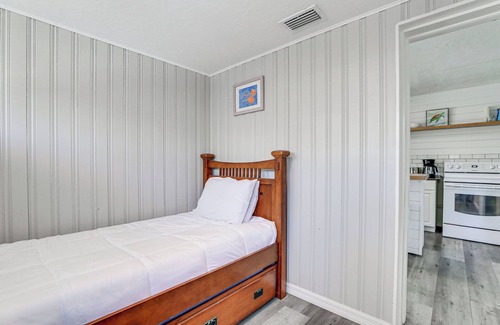 River District House | Pet-Friendly Bradenton Home: 3 Mi to Riverwalk!