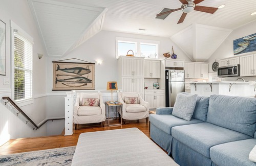 South Beach House | Pet friendly cottage across from beach access, ocean views!
