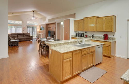 Greenacres House | Pet-Friendly California Retreat w/Fenced-In Yard!