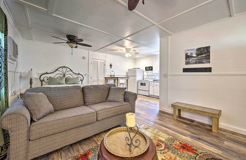 Canyon Lake Cottage | Pet-Friendly Canyon Lake Studio: Fish, Boat, Relax
