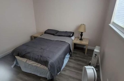 Fraserview Apartment | Pet Friendly + Close to airport + Downtown