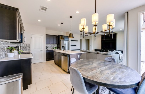 Clovis House | Pet-Friendly Clovis Home - Near Mall & Waterpark!