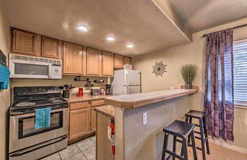 Ruidoso Apartment | Pet-friendly Condo - 2 Mi to Ruidoso Downs!