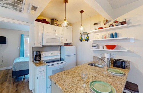 St. George Condo | Pet-friendly condo w/WiFi, shared pools, hot tubs, tennis, pickleball, mini-golf