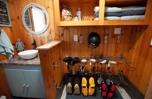 Bethel House | Pet friendly, cozy house in West Bethel close to Sunday River and Mt. Abram.