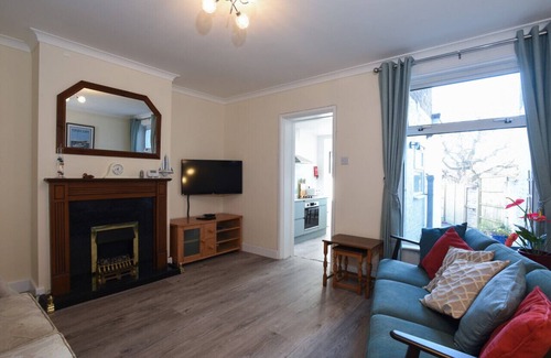 Fareham Apartment | Pet friendly direct water access 3bed sleeps 6