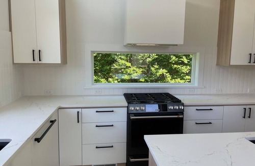 Montauk House | Pet Friendly Ditch Plains Surf House 2 blocks from beach