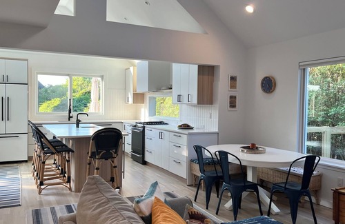 Montauk House | Pet Friendly Ditch Plains Surf House 2 blocks from beach