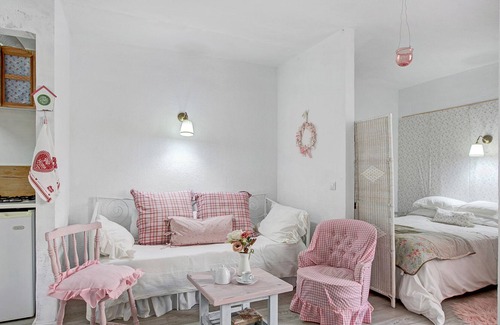 San Marcos Apartment | Pet Friendly Apartment 'Little House Playa San Marcos' with Wi-Fi