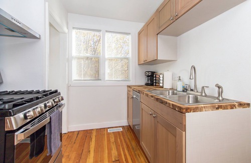 Rapid City House | ⁂Pet-Friendly⁂Fenced Yard⁂Cozy Westside Abode⁂