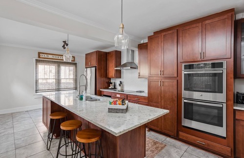 Old Northside House | Pet Friendly, Fire Pit, Corn-hole | Indy Heritage House