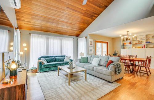 Hopewell Junction House | Pet-Friendly Hopewell Junction Home with Pool