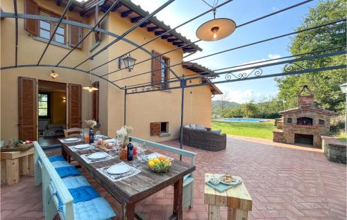 Monte San Savino House | Pet Friendly Home In Monte San Savino