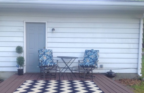 South Haven House | Pet-friendly home, close to everything South Haven has to offer!