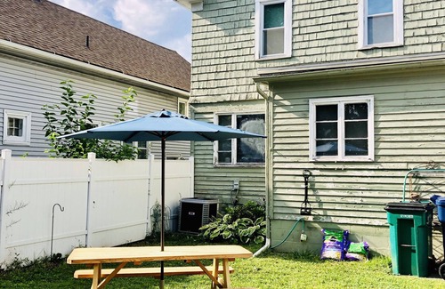 Buffalo House | Pet friendly home in University Heights by UB South Campus!
