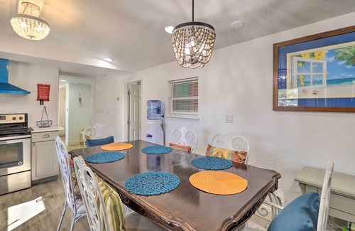 Cocoa House | Pet-Friendly Home w/Deck - 6 Mi to Cocoa Village!