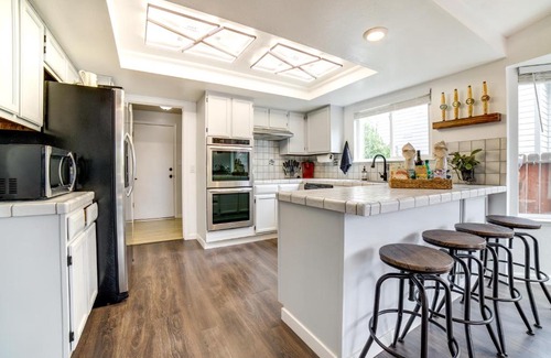 Northwest Reno House | Pet-Friendly Home with Hot Tub! 6 Mi to Dtwn Reno