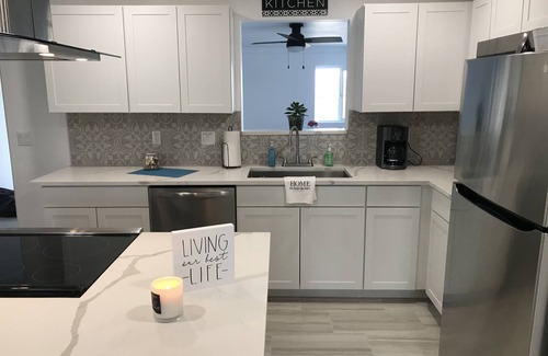 Lake Havasu City House | Pet friendly Lake Home w/Open Concept, Boat Parking