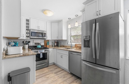 New Smyrna Beach House | ☀️ Pet Friendly - Lemon Drop☀️