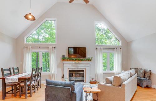 Lake Monticello House | Pet-Friendly Lake Monticello Home with Perks!