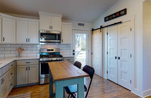 Port Aransas House | Pet Friendly, Large Fenced Yard, Shaded Back Porch, Ample Parking
