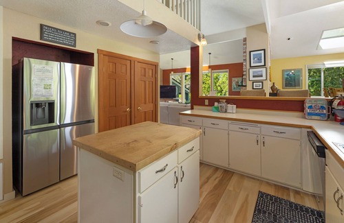 Roche Harbor House | Pet Friendly Lovely Home on the North End! (NBH)