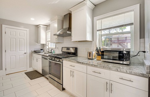 Lynn House | Pet-Friendly Lynn Home w/Patio - 3 Mi to Beach!