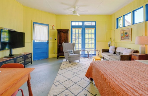 East Midtown Apartment | Pet-Friendly Memphis Studio Rental in Cooper-Young