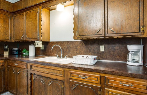 Midwest City House | Pet-Friendly Midwest City Home, 10 Mi to Dtwn OKC!