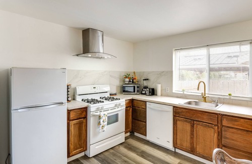 Mount Vernon Apartment | Pet-Friendly Mount Vernon Apt w/Private Patio!